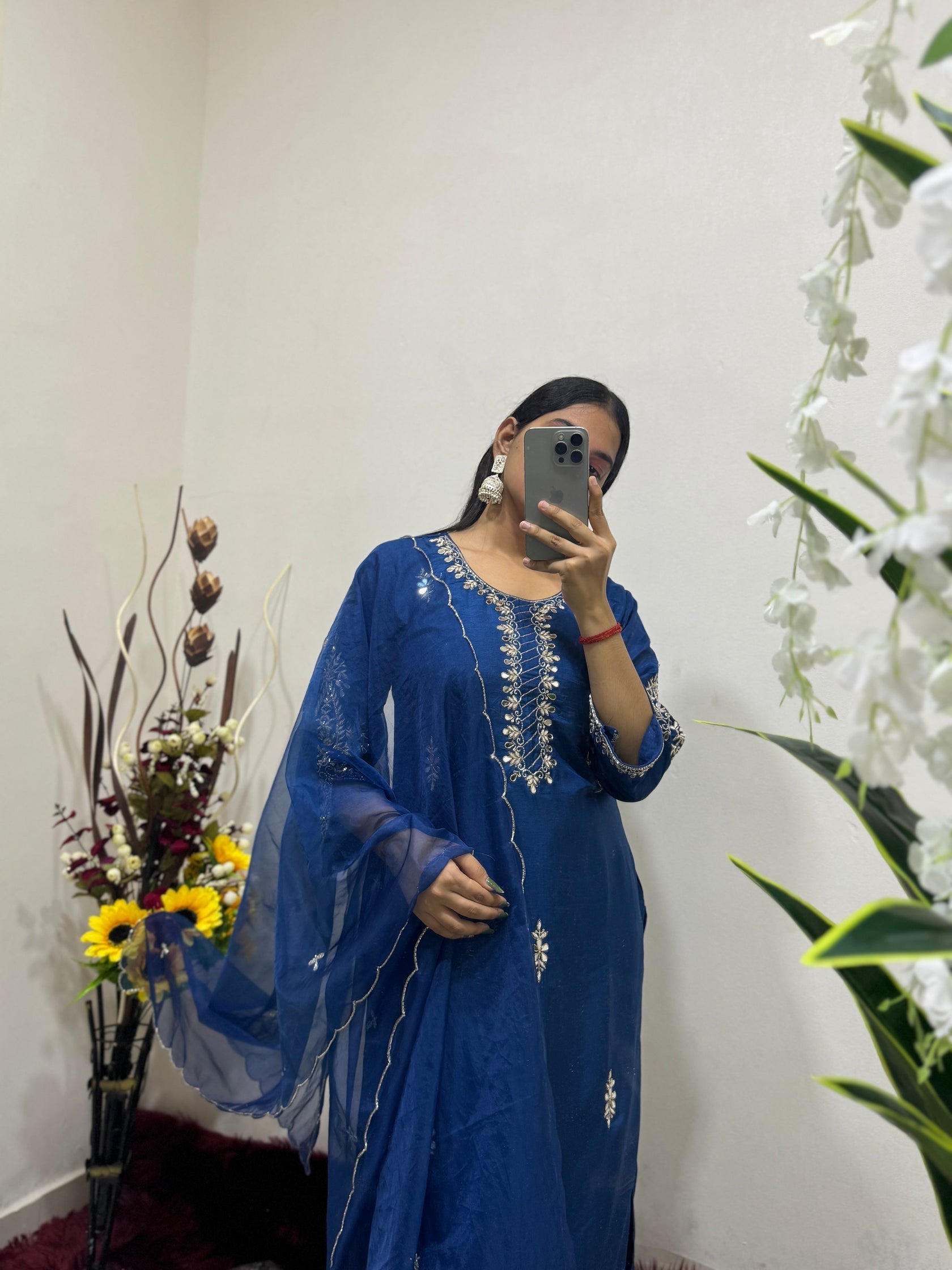 Embroidered kurta Bottom with dupatta