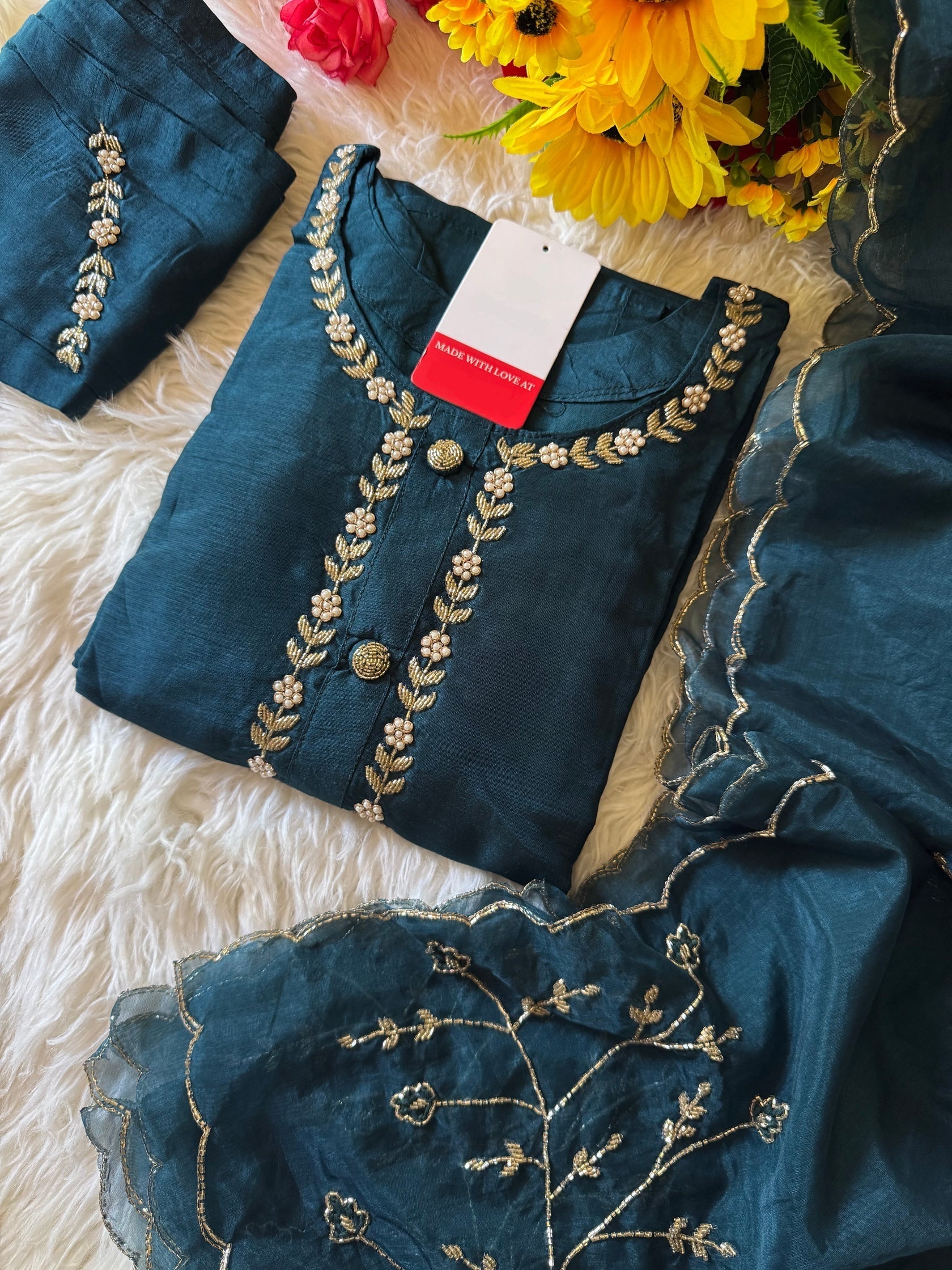 Embroidered kurta Bottom with dupatta